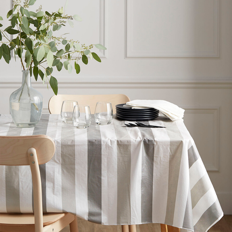 Tableware from Simons